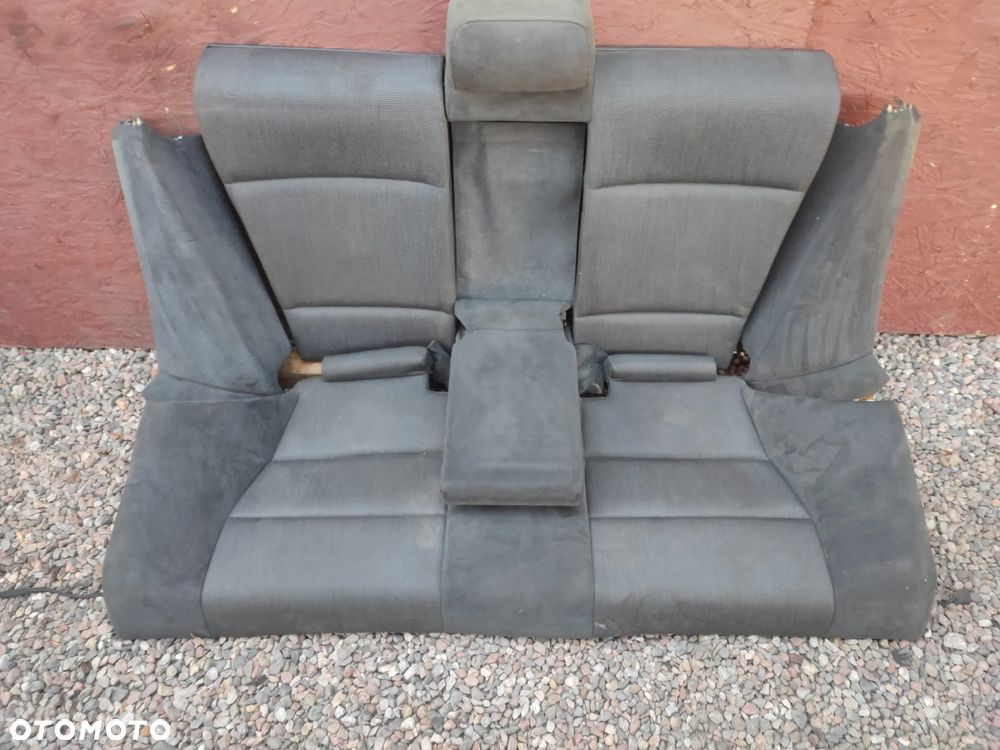 BMW E46 COUPE / M3 ORYGINALNA KANAPA TYŁ ALCANTARA / ALKANTARA / SIEDZISKO / OPARCIE EUROPA O NR. 52 20 8 225 759 / 52 20 8 225 749 / 52 20 7 156 178 OEM W DOBRYM STANIE - 16