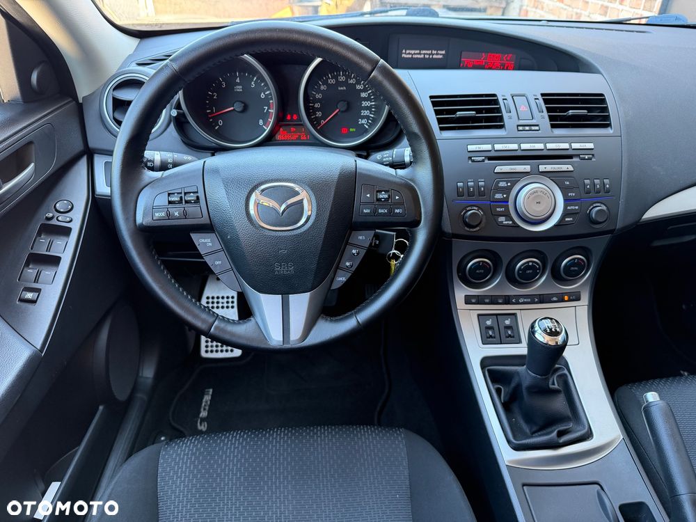 Mazda 3 1.6 Sport Exclusive - 10