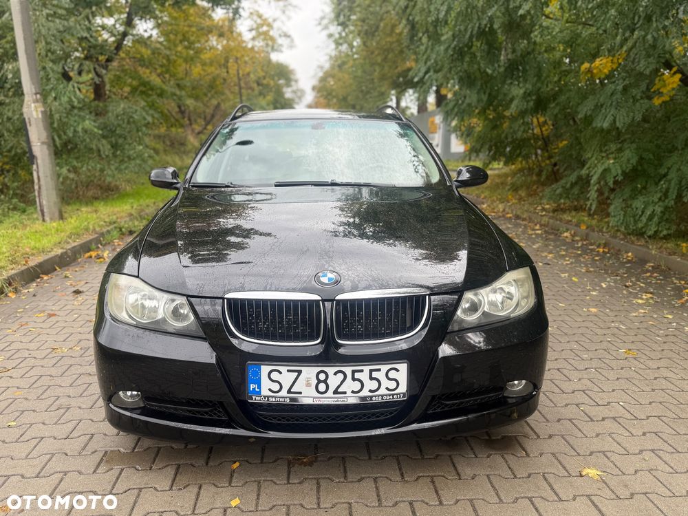 BMW Seria 3 318d - 1