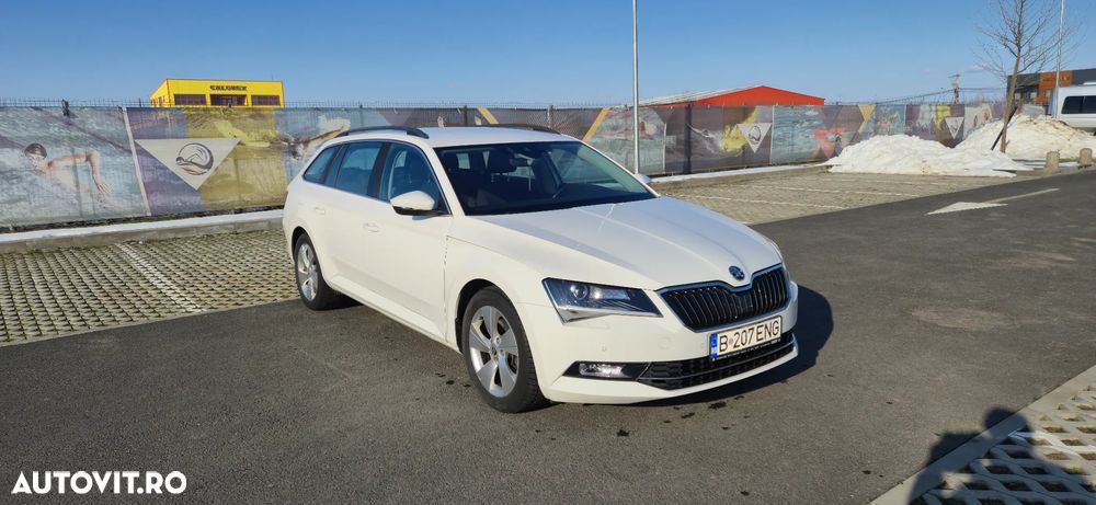 SKODA Superb 2017 — imagine 35