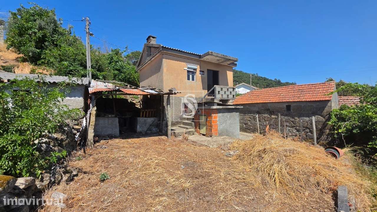 Moradia T2 Venda em Santa Cruz do Douro e São Tomé de Covelas,Baião - Grande imagem: 2/37