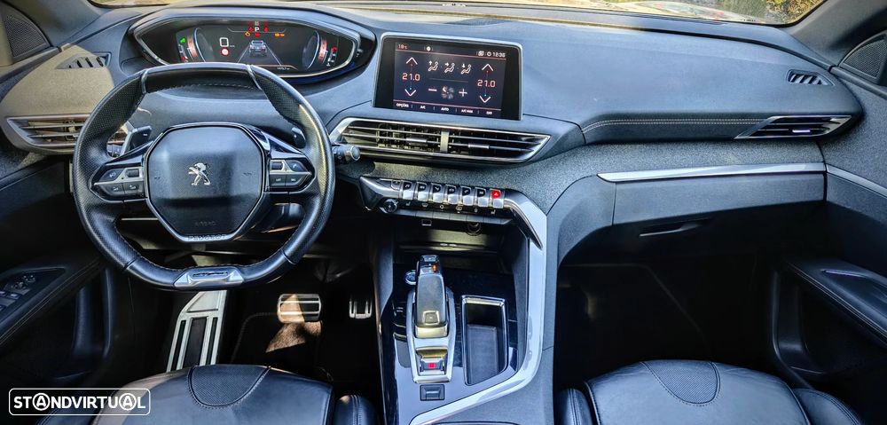 Peugeot 3008 1.6 BlueHDi GT Line Grip Control EAT6 - 17