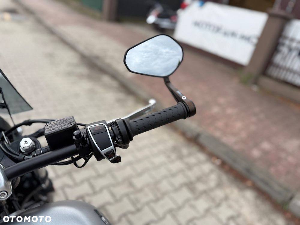 Moto Guzzi V9 - 26