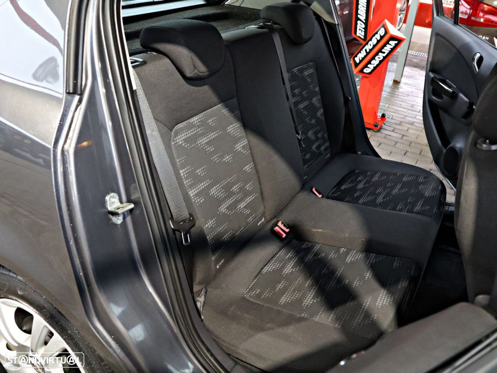 Opel Corsa 1.2 Enjoy - 28