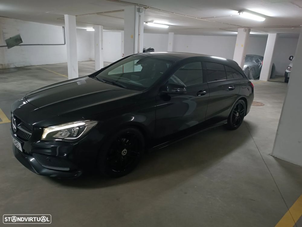 Mercedes-Benz CLA 180 d Shooting Brake AMG Line - 1