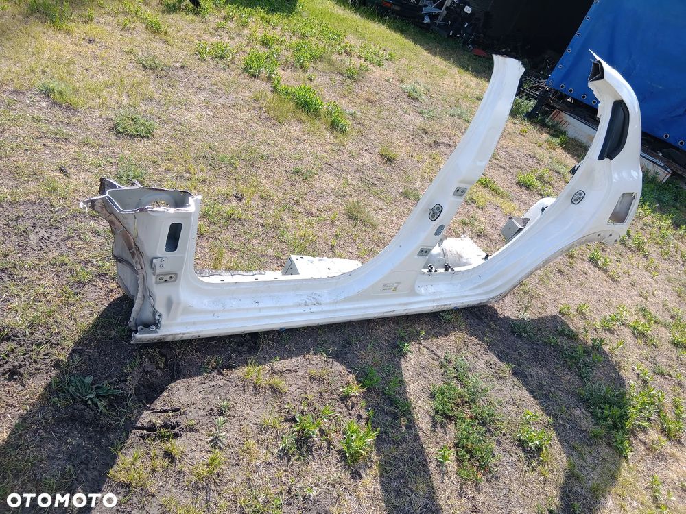CITROEN C3 III błotnik próg słupek poszycie lewe tył tylne - 2