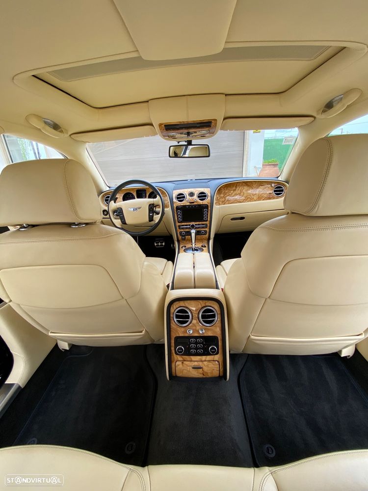 Bentley Continental Flying Spur Standard - 17
