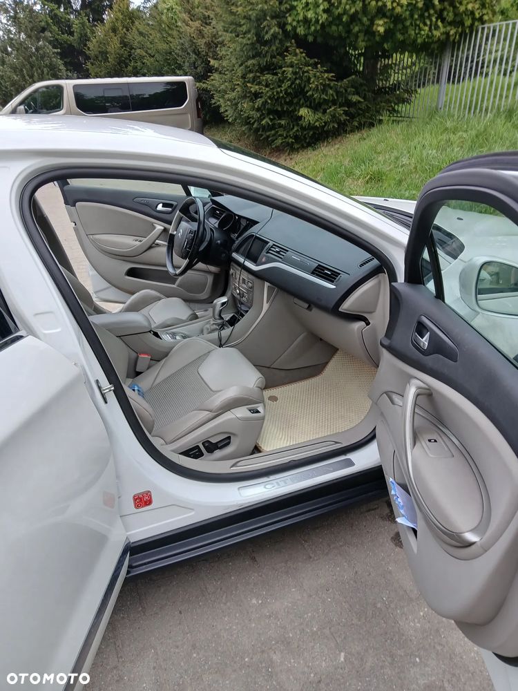 Citroën C5 2.0 HDi Exclusive - 11