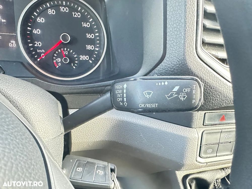 Volkswagen CRAFTER - 24