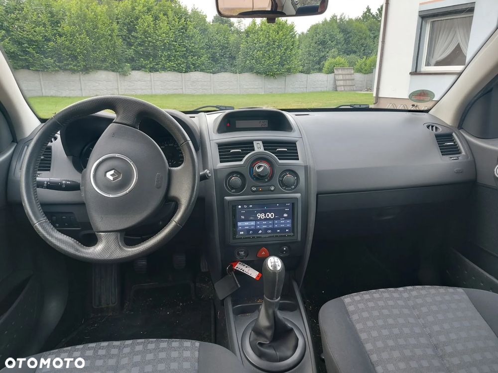 Renault Megane 1.6 16V Confort Privilege - 7