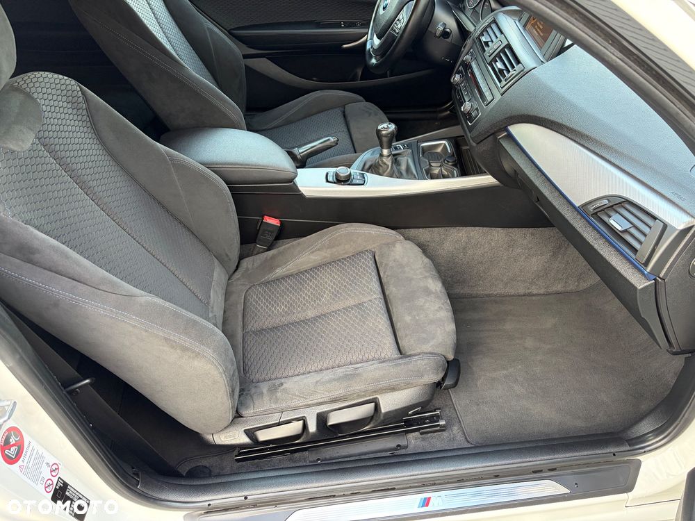 BMW Seria 1 118i M Sport - 19