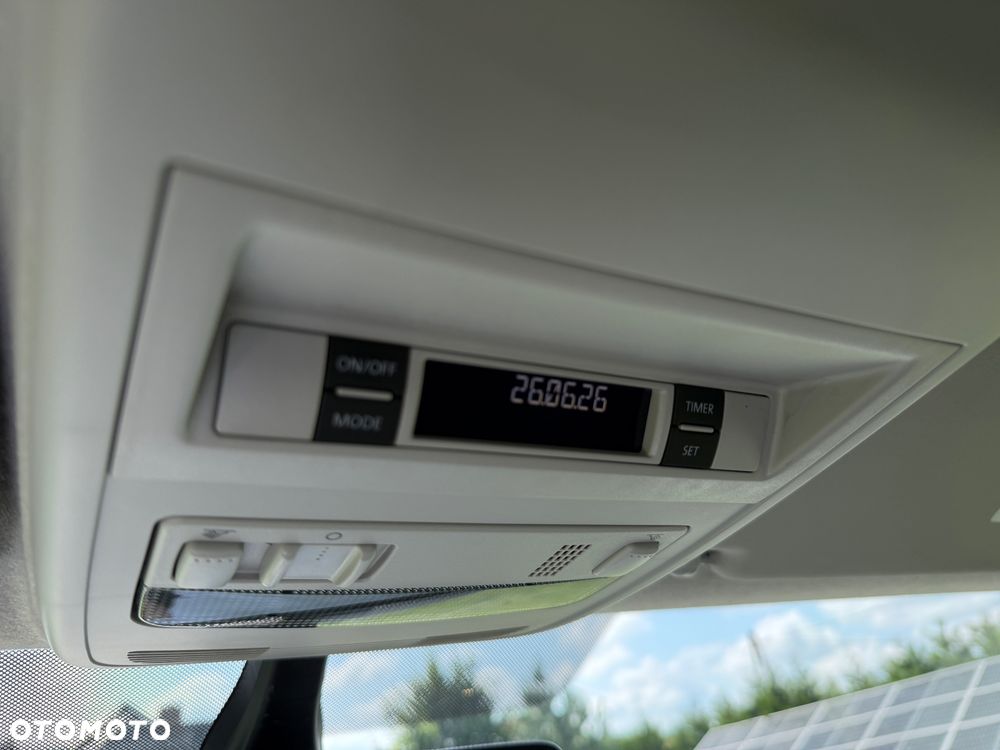 Volkswagen Transporter - 9