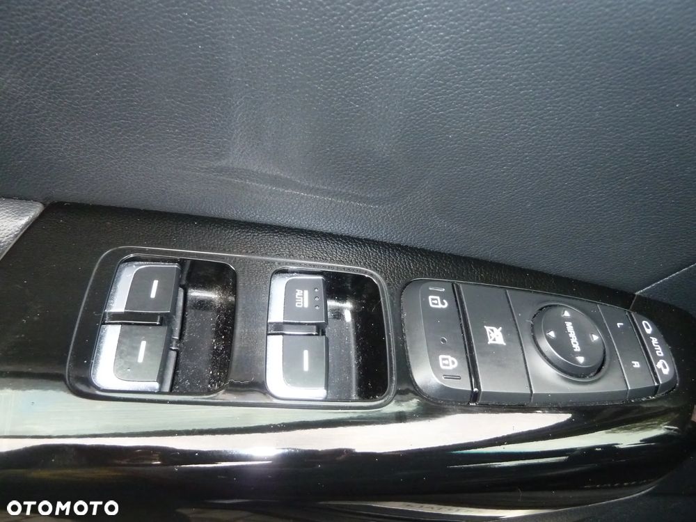 Kia Sportage 1.6 GDI 2WD Dream-Team Edition - 17