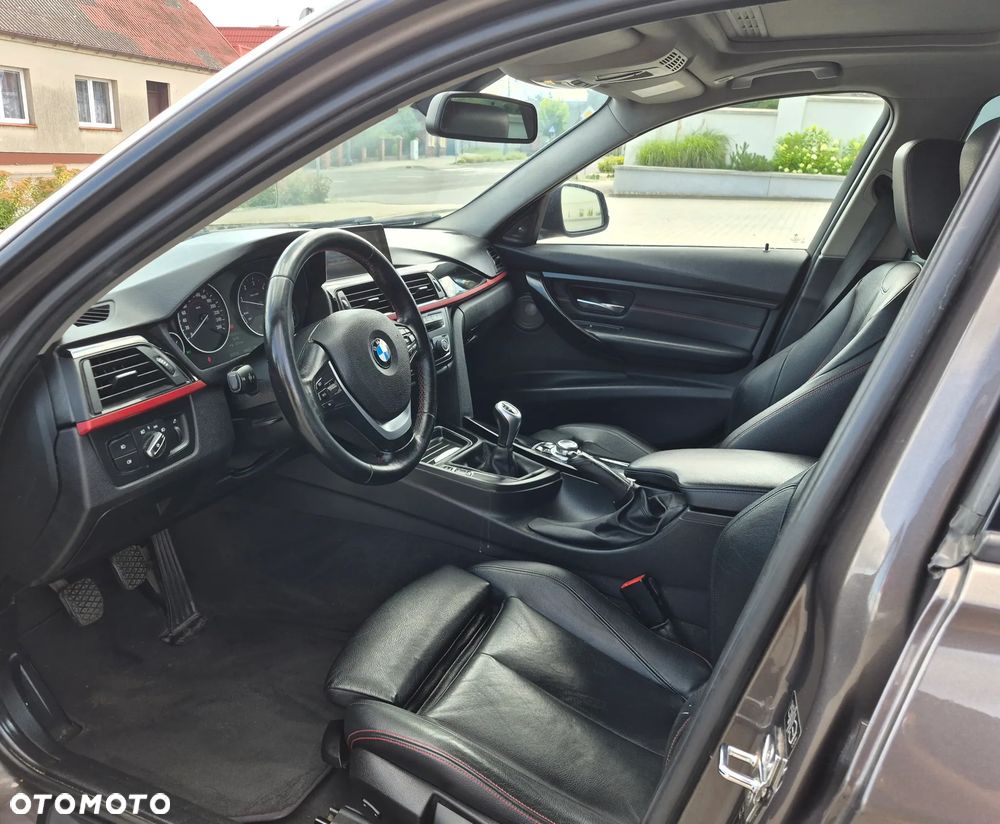 BMW Seria 3 320d Efficient Dynamic Edition Luxury Line - 17