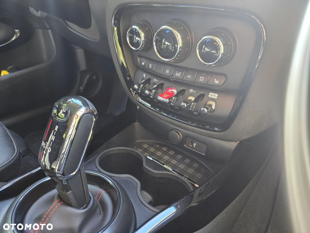 MINI Clubman Cooper S - 11