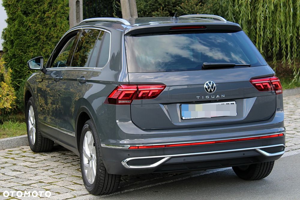 Volkswagen Tiguan - 9