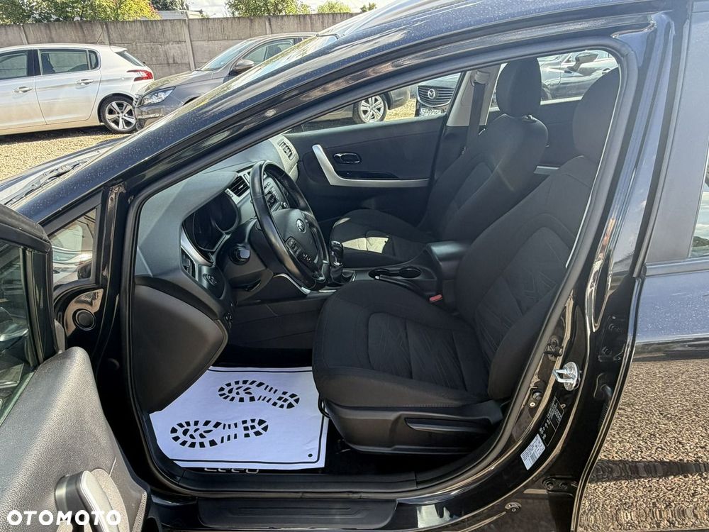 Kia Ceed - 7