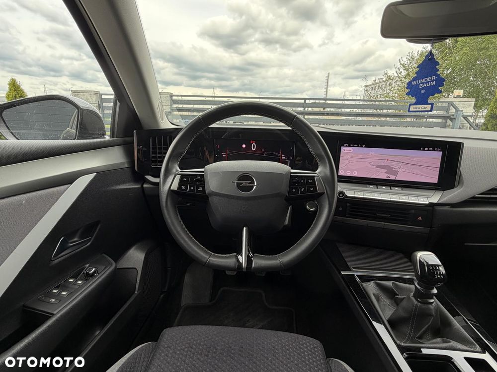 Opel Astra 1.2 Turbo Edition - 18