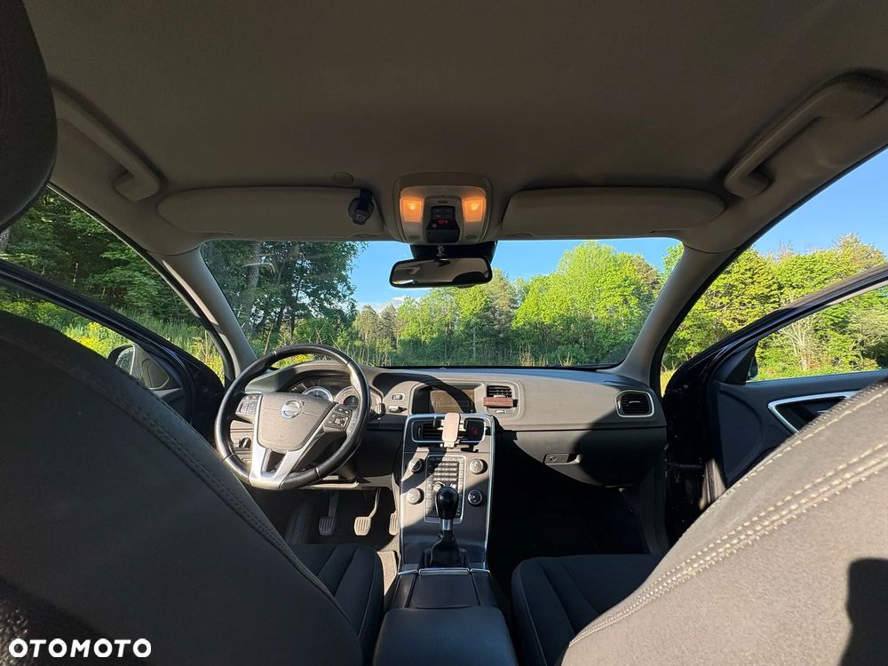 Volvo S60 DRIVe - 14