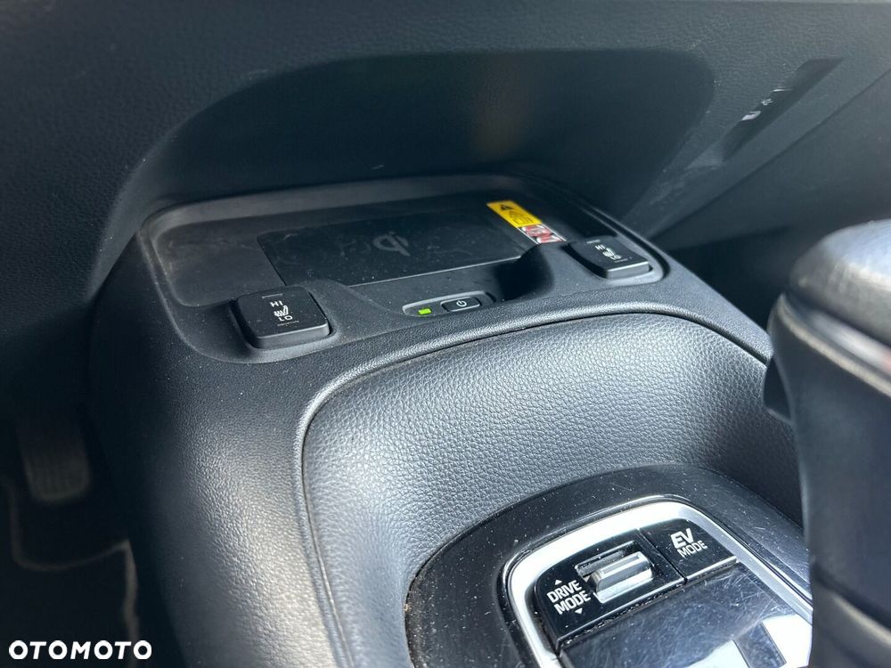 Toyota Corolla 1.8 Hybrid Comfort - 21