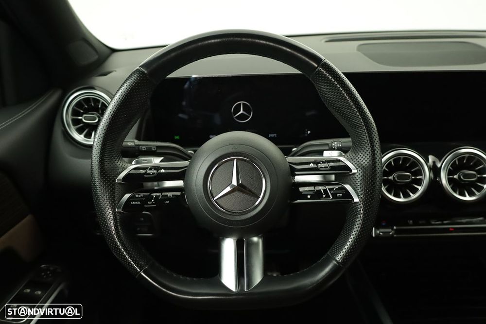 Mercedes-Benz GLB 180 d AMG Line - 15