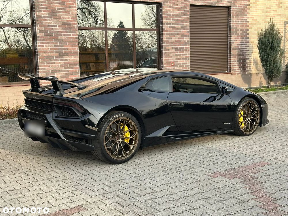 Lamborghini Huracan - 3