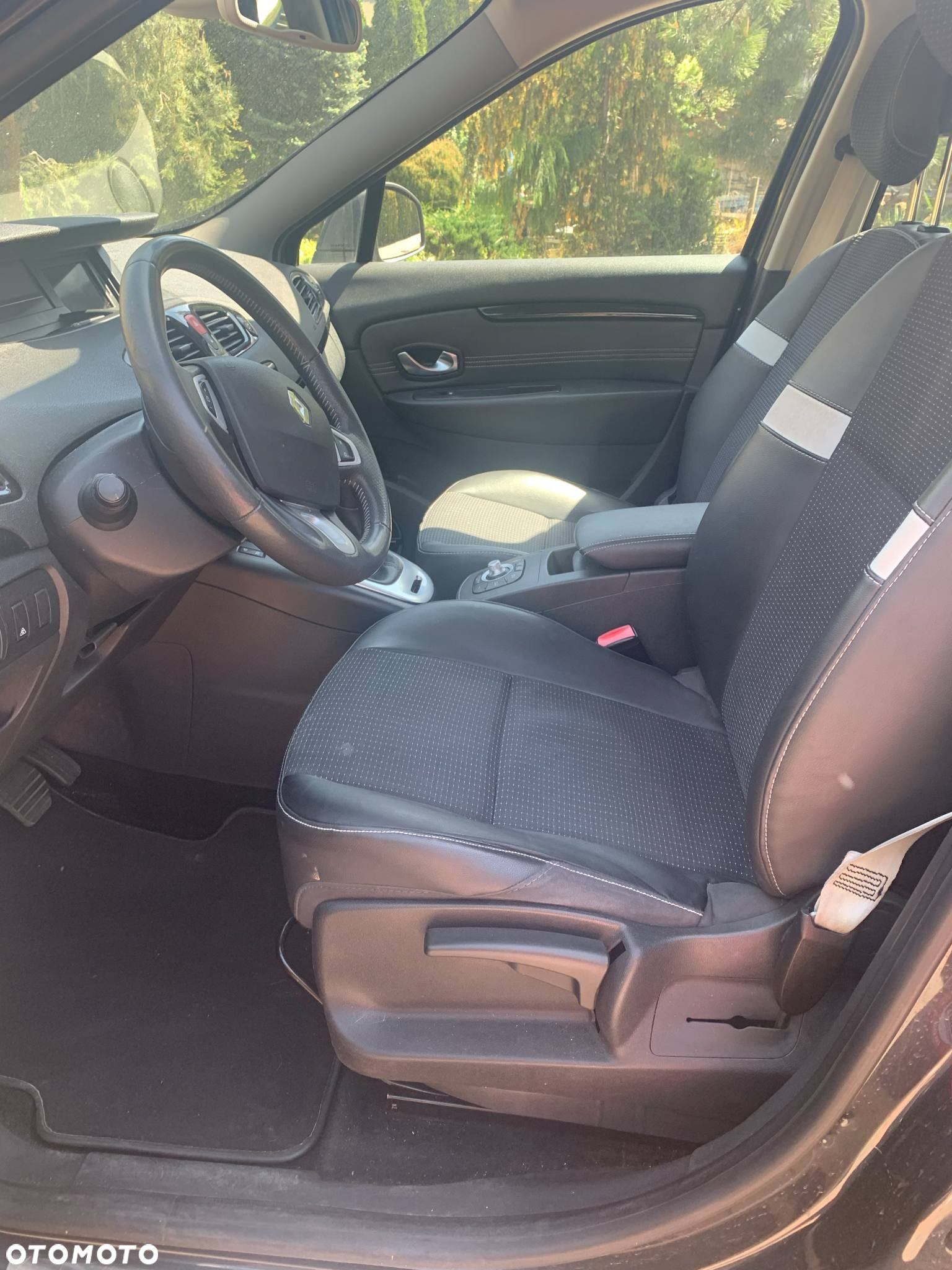 Renault Scenic 2.0 16V 140 CVT Bose Edition - 5