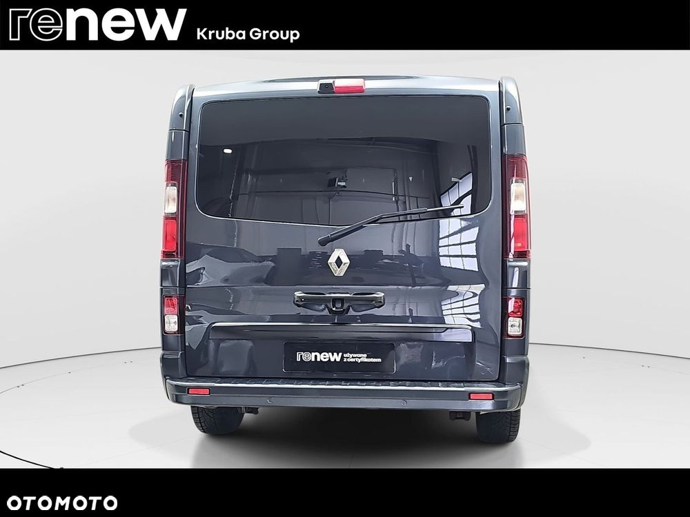 Renault Trafic 2.0 dCi EDC - 6