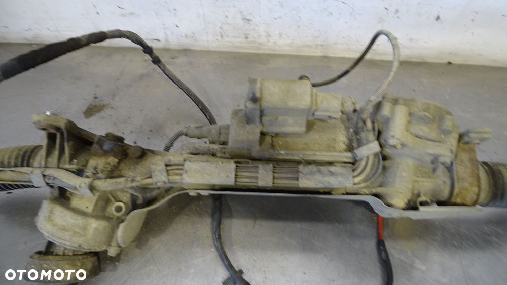 MAGLOWNICA ZE WSPOMAGANIEM VOLKSWAGEN GOLF V 2.0SDI 1K1423105B - 2