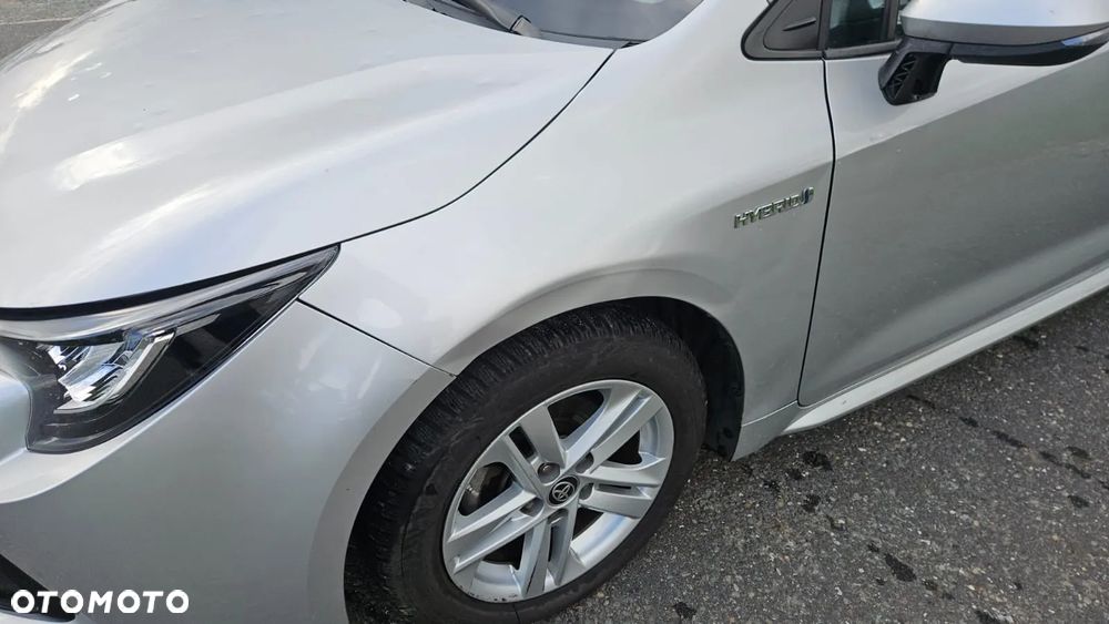 Toyota Corolla 1.8 Hybrid Business Edition - 9