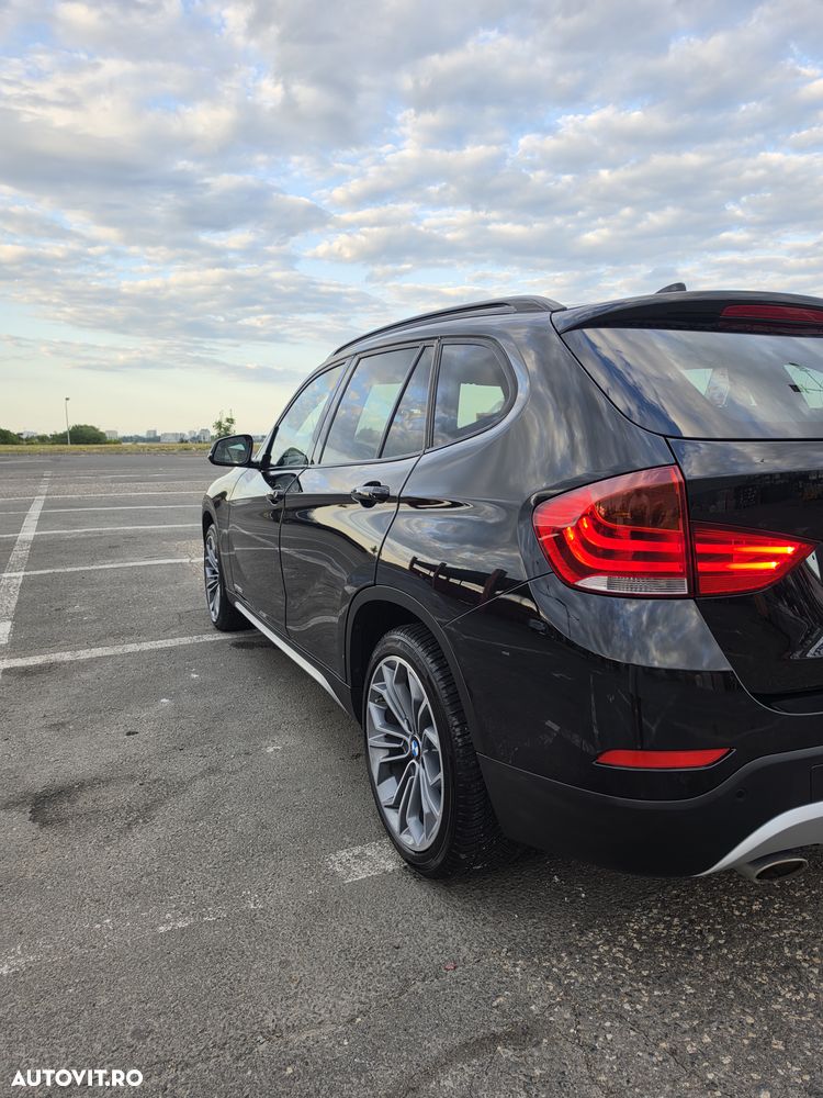 BMW X1 xDrive20d Aut. xLine - 32
