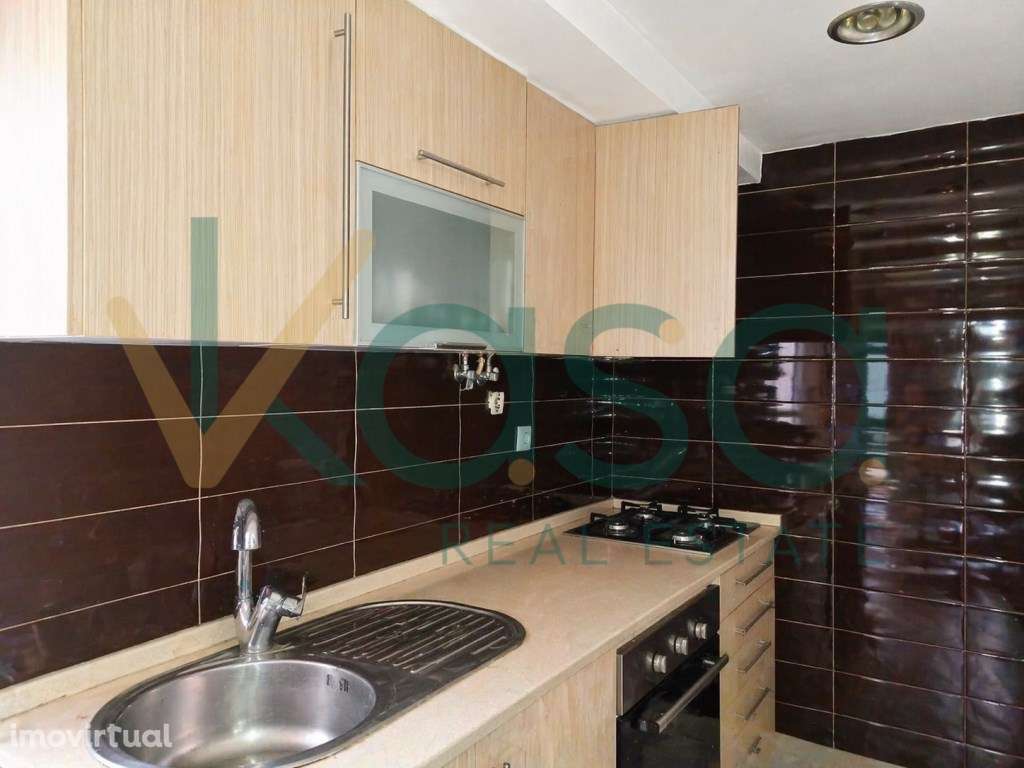 Moradia Térrea- Zona Histórica Barreiro - Grande imagem: 3/22