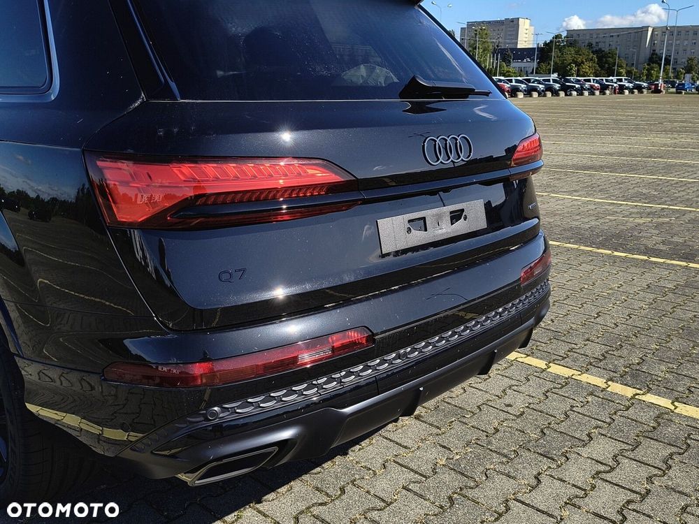 Audi Q7 - 7