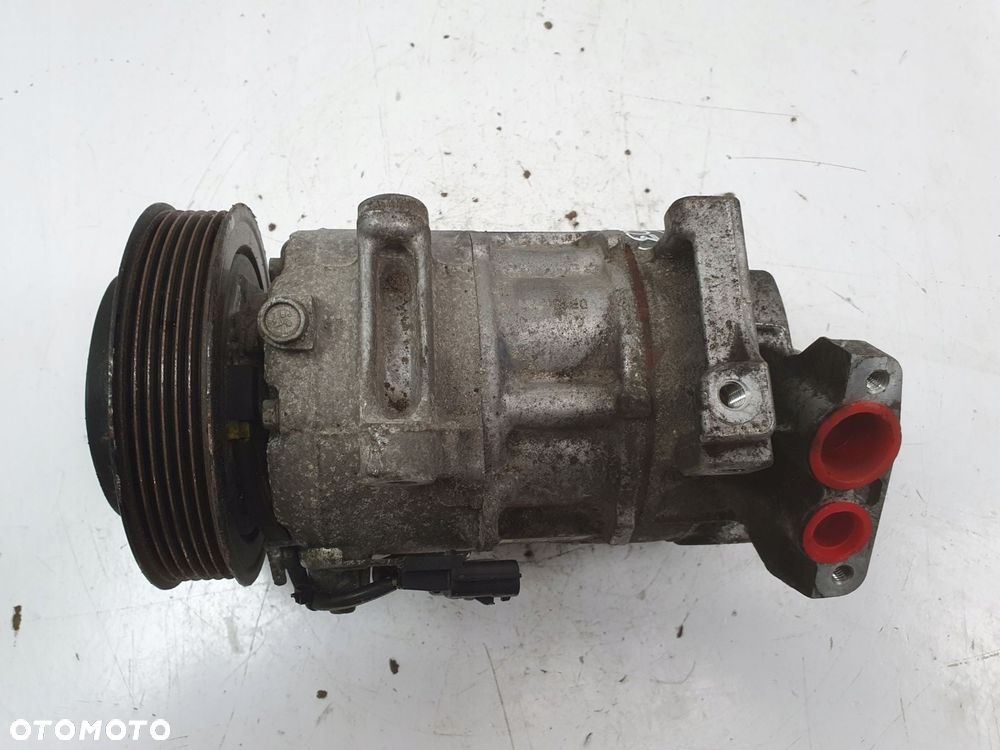 SPRĘŻARKA KLIMATYZACJI Renault Kadjar 1.5 DCI _ pompa 926004EA0A - 3