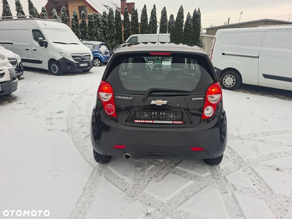 Chevrolet Spark 1.0 - 11
