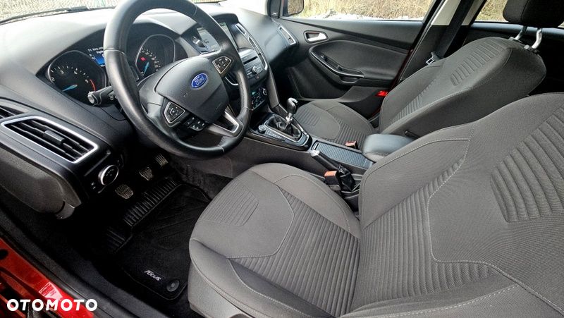 Ford Focus 2.0 TDCi Titanium ASS - 23