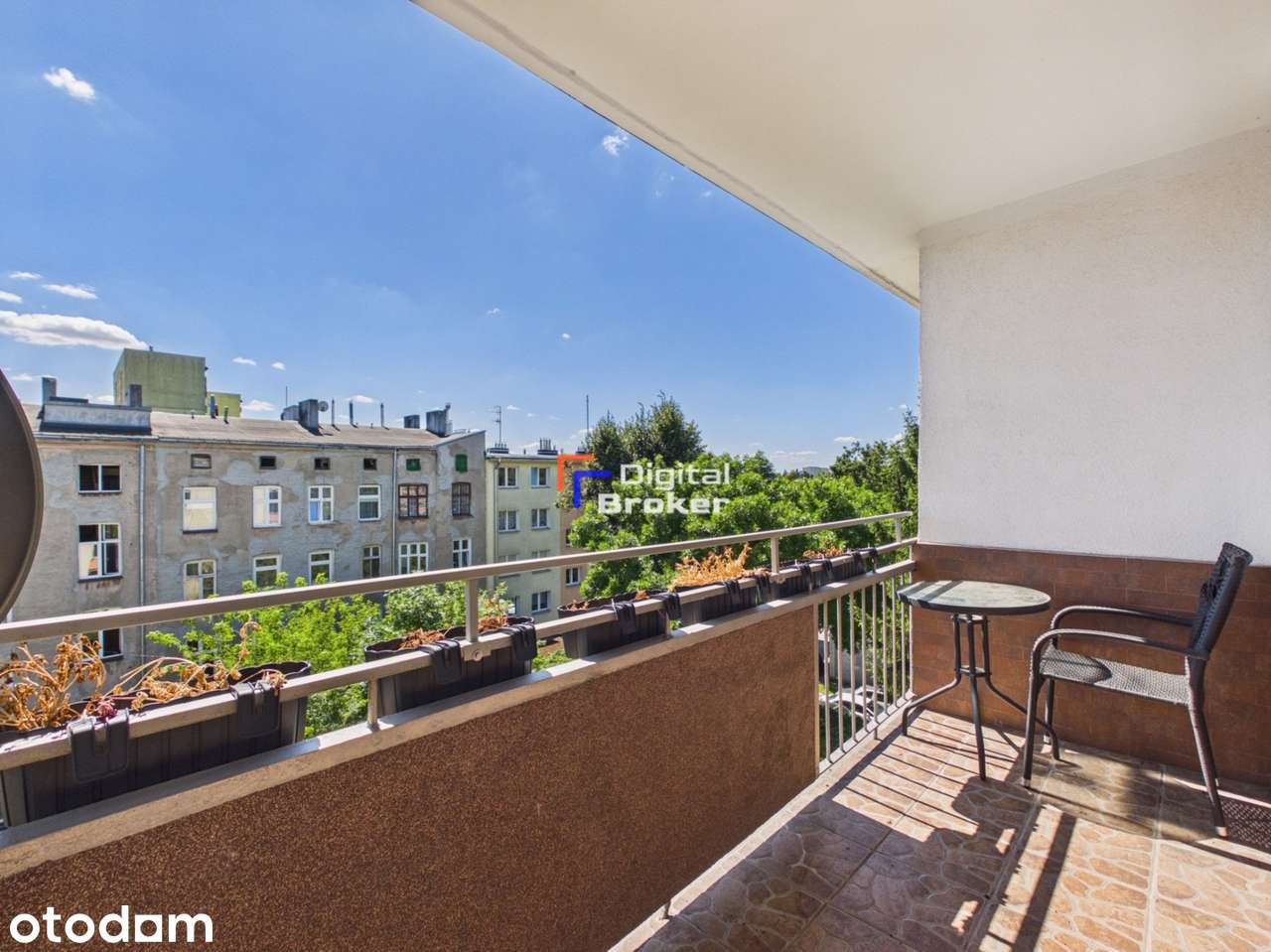 2 duże pokoje | 51,5 m² | Ostatnie piętro | Duży balkon | Łęczycka 22B