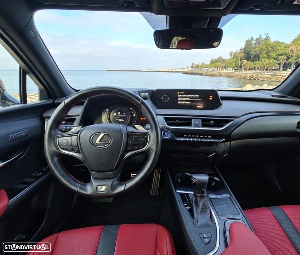 Lexus UX 250h F Sport - 7