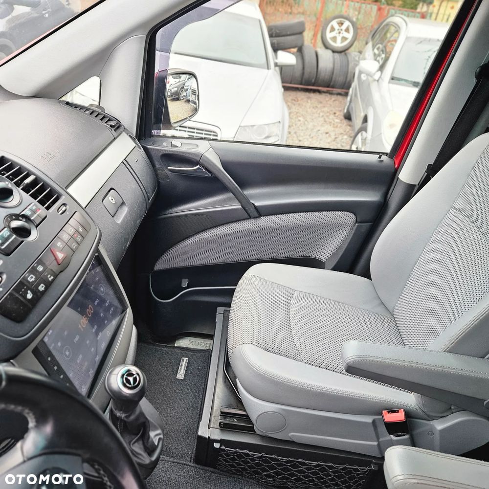 Mercedes-Benz Viano - 17