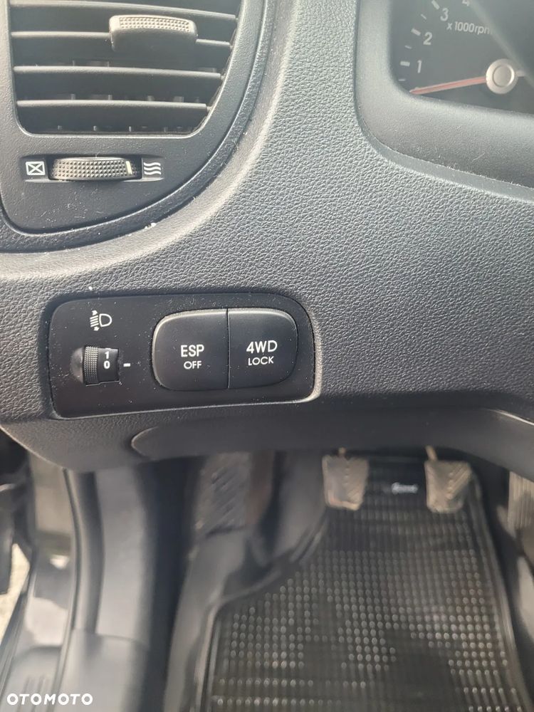 Kia Sportage 2.0 CRDI 4WD Fifa World Cup Edition - 15