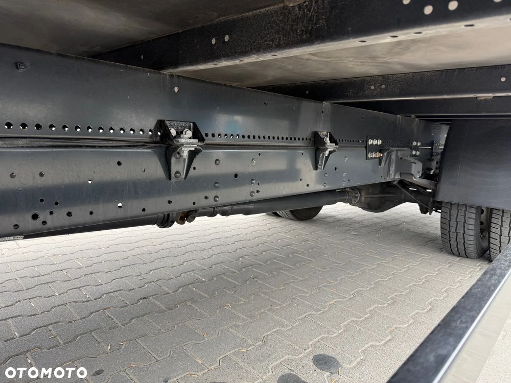 Iveco 72C18 - 17