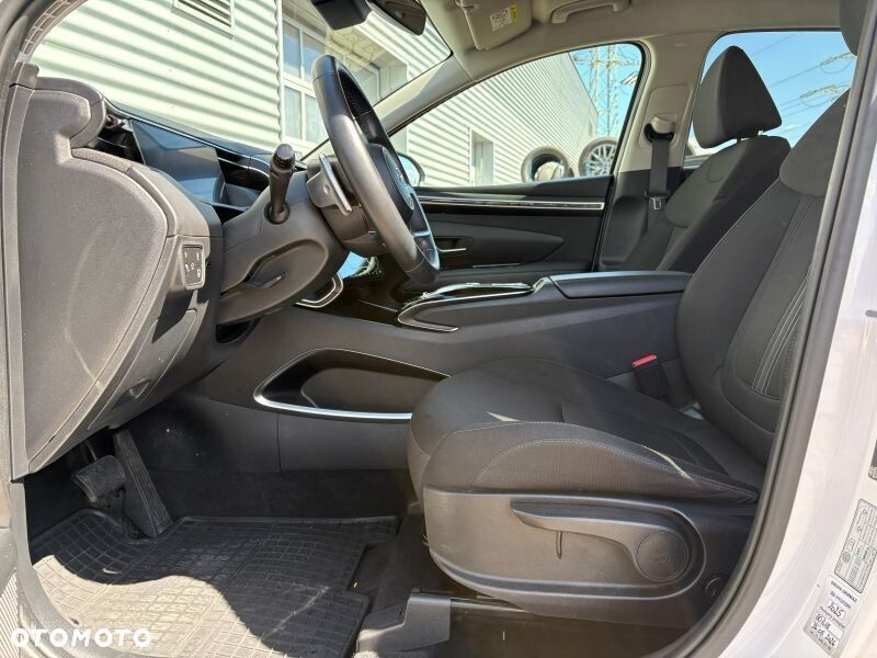 Hyundai Tucson 1.6 T-GDi HEV Executive 2WD - 10