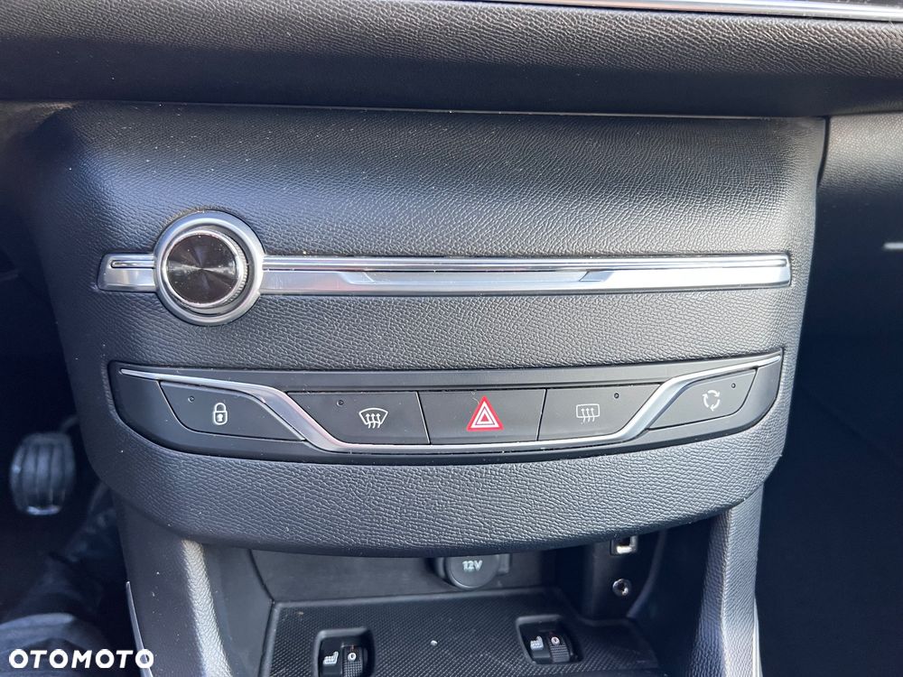Peugeot 308 SW BlueHDi 120 Stop & Start Allure - 14