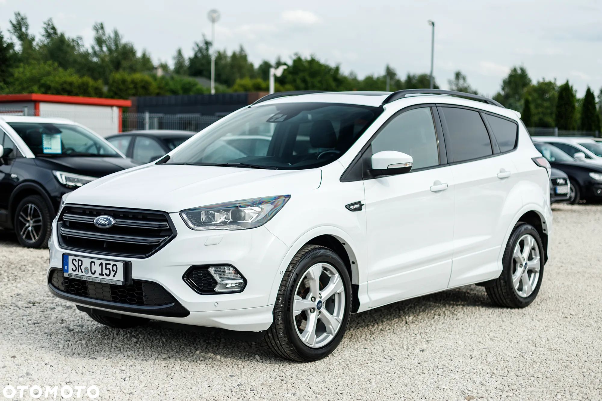 Ford Kuga 1.5 EcoBoost 4x4 ST-Line - 1