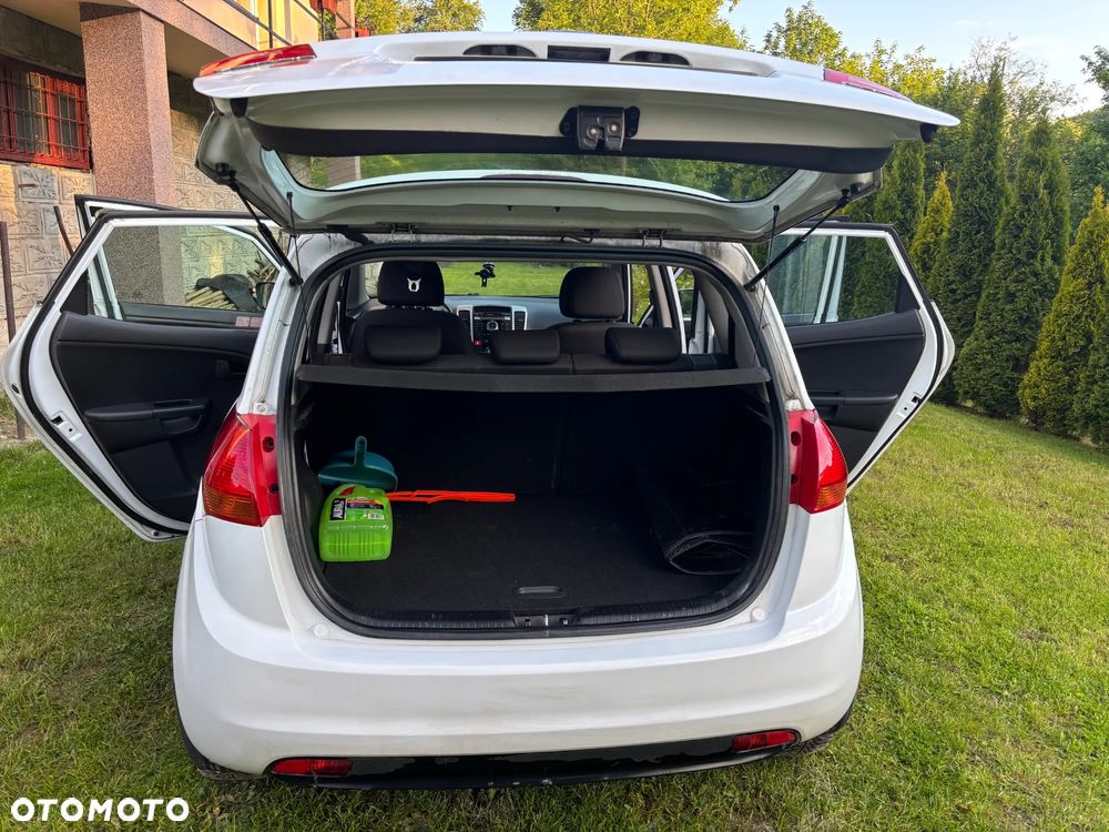 Kia Venga 1.4 CRDi S - 4