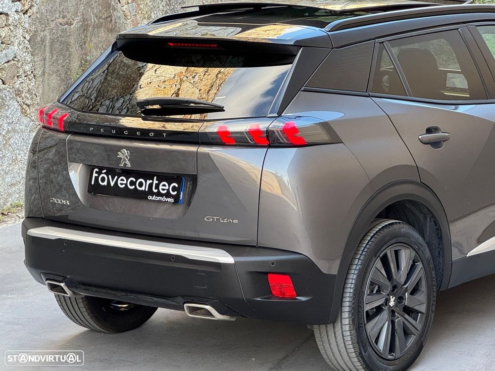 Peugeot 2008 1.2 PureTech GT Line - 26