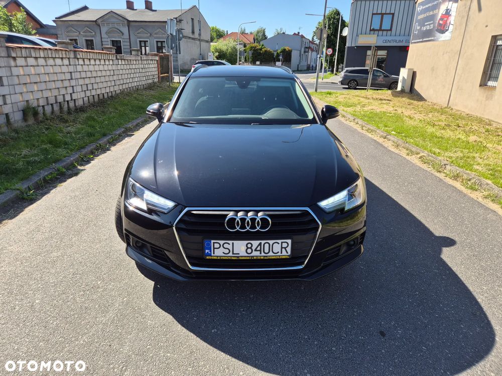 Audi A4 Avant 2.0 TDI Design S tronic - 13