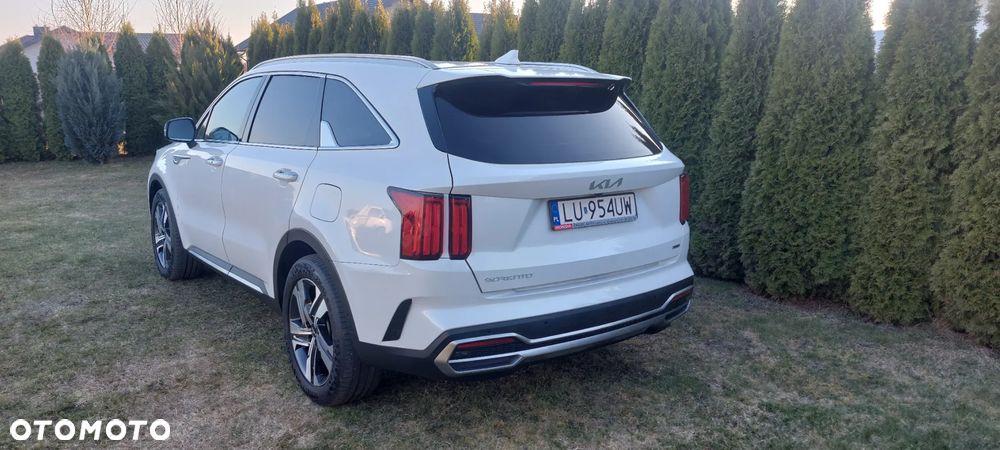 Kia Sorento - 4