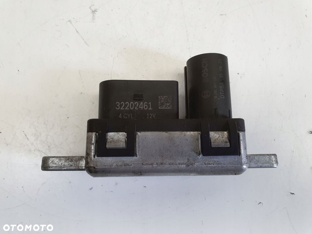 STEROWNIK ŚWIEC ŻAROWYCH 0281003197 Volvo XC60 II 2.0 D B4 Mild Hybrid - 1