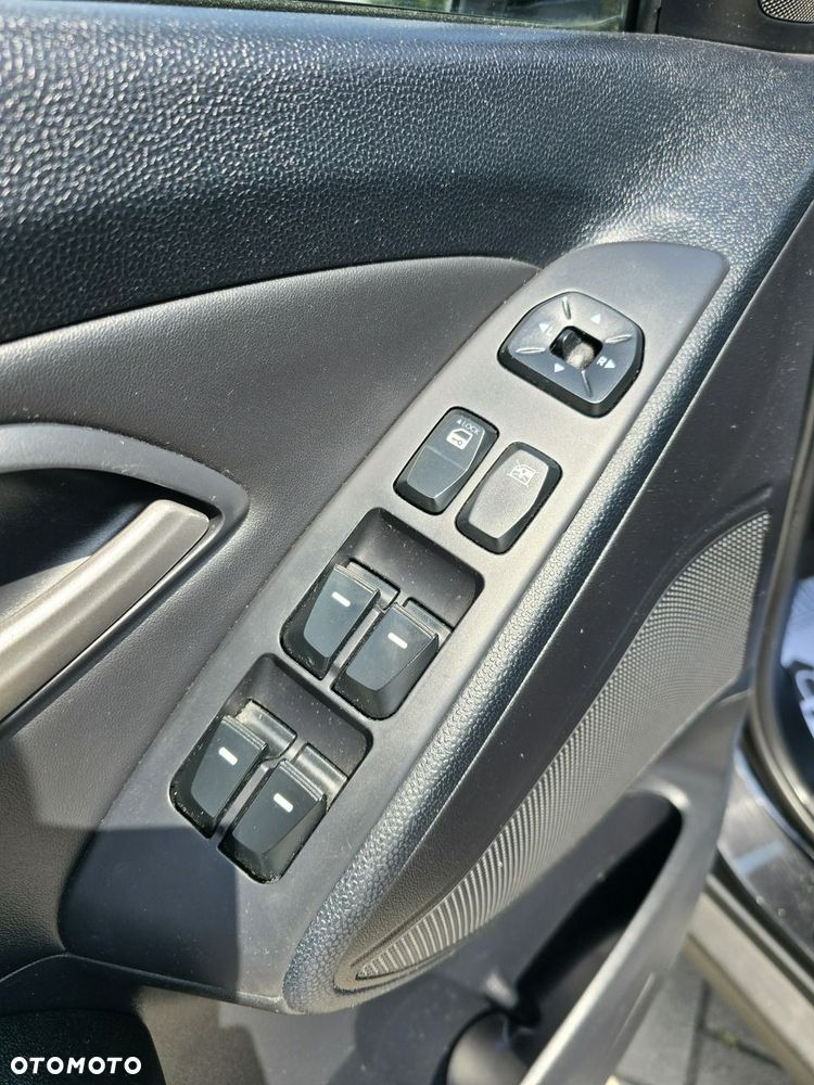 Hyundai ix35 - 19